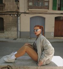 dani g schulz feet 4