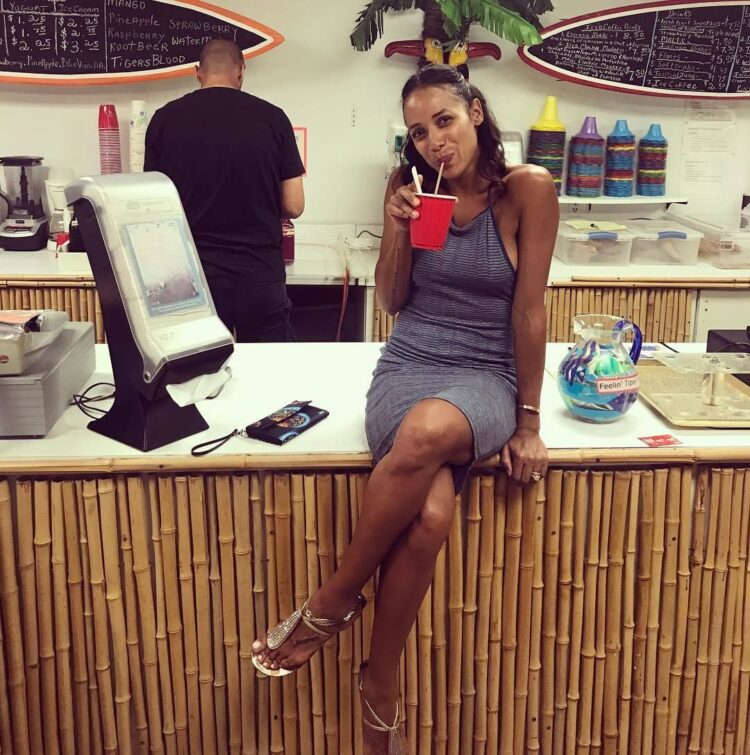 dania ramirez feet 6