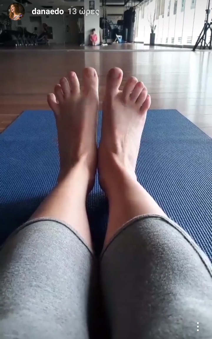 daniela aedo feet 5