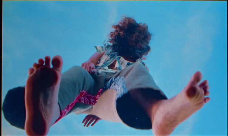 daniela andrade feet 2