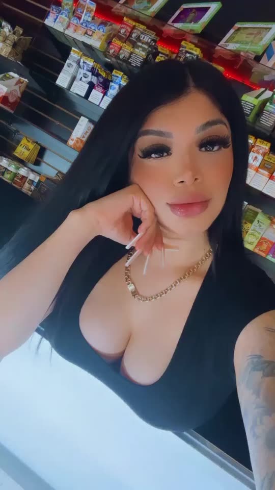 daniela chaverry feet 1