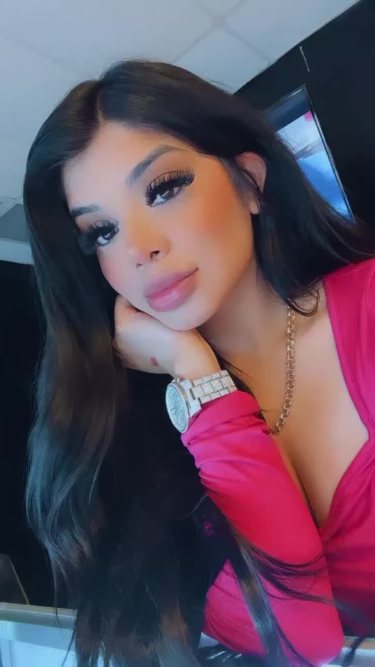 Daniela Chaverry Feet