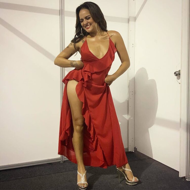 daniela darcourt feet 3