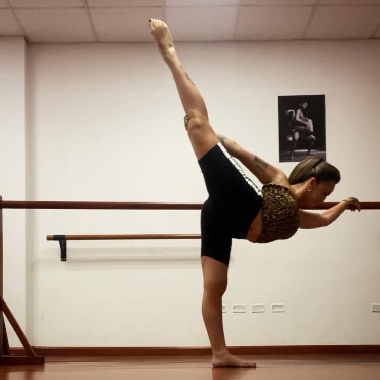 daniela darcourt feet 6