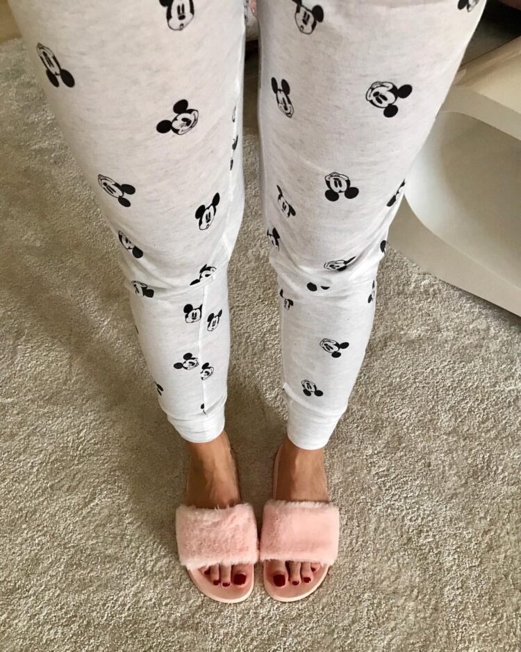 daniela katzenberger feet 6