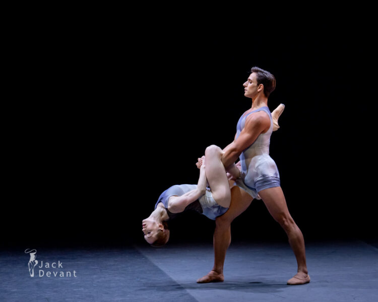 daniele viqueyra feet 5