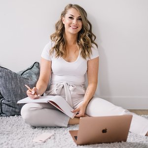 daniella chechia feet 5