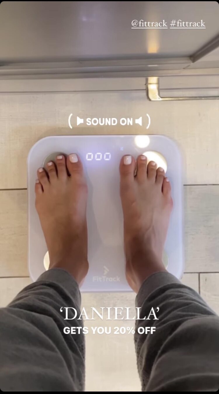 daniella monet feet 4