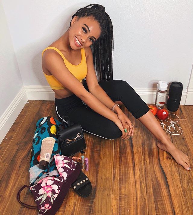 daniella perkins feet 1