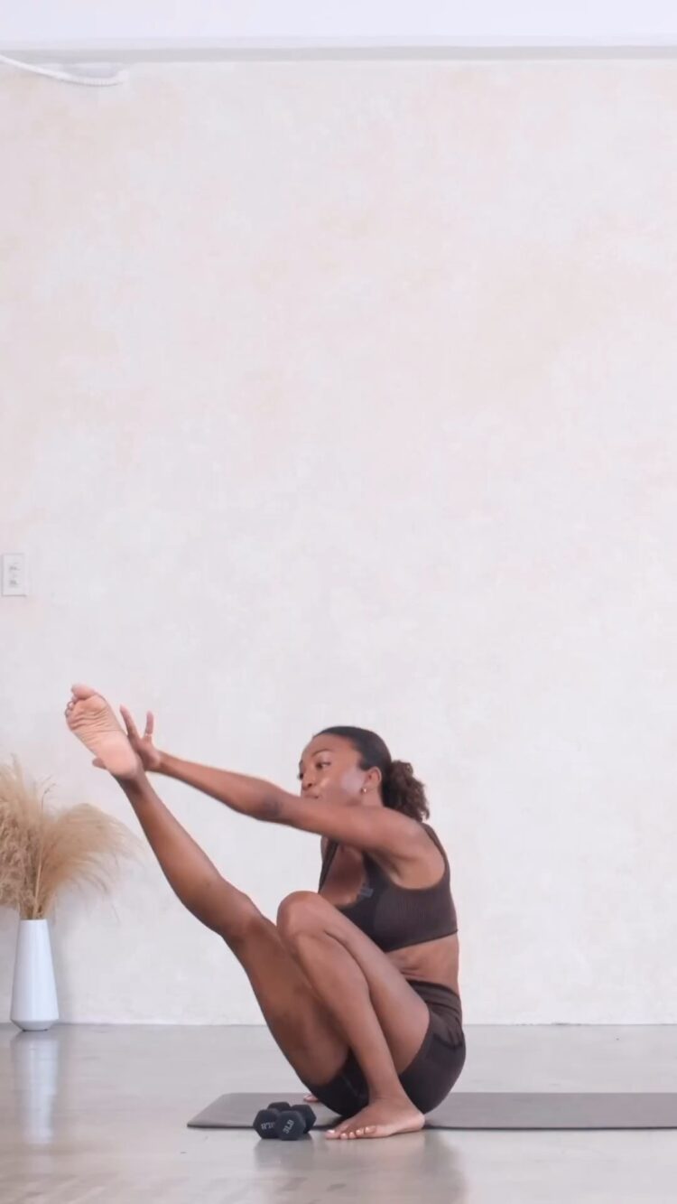 danielle acoff feet 3