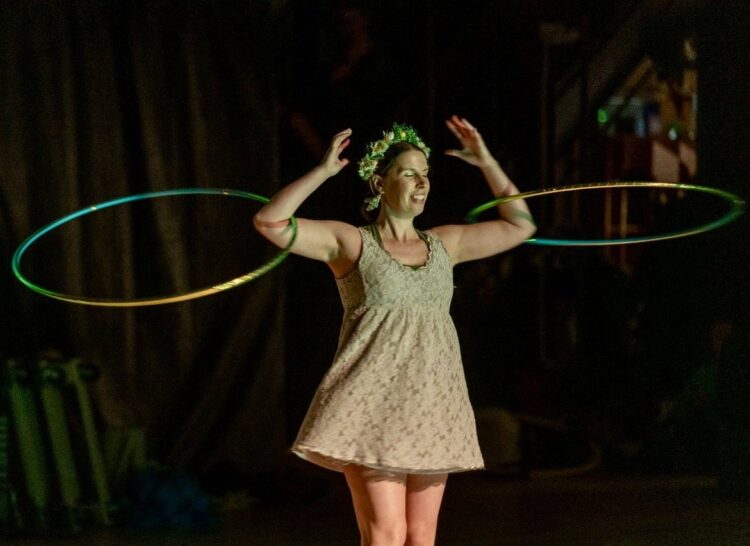 danielle angulo feet 6