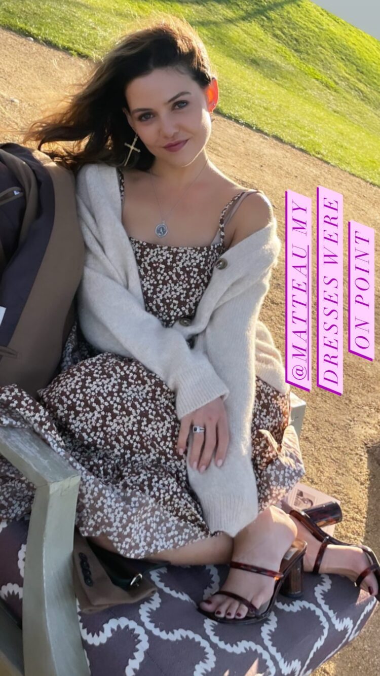 danielle campbell feet 3