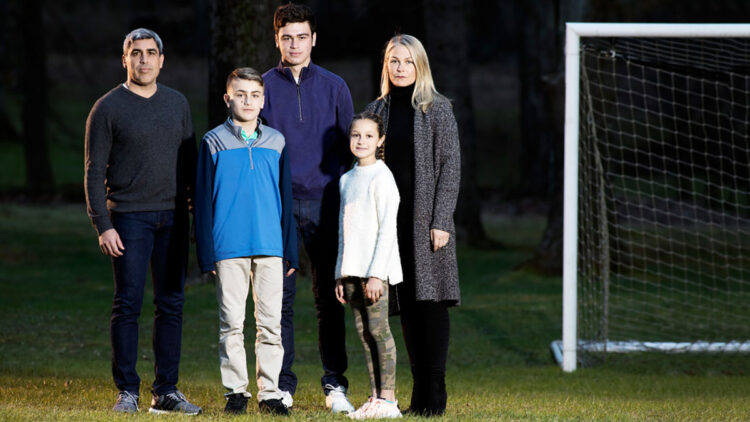 danielle egan reyna feet 3