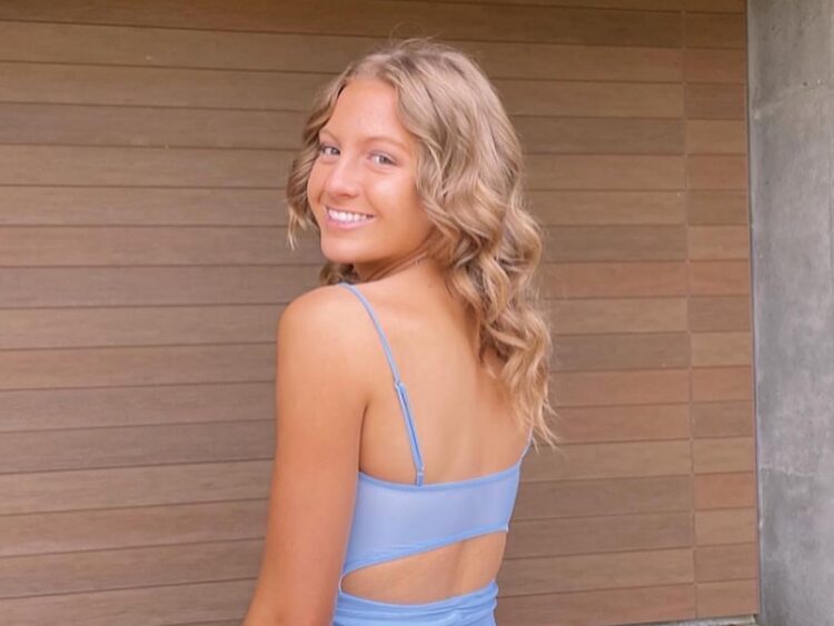 danielle elking feet 1