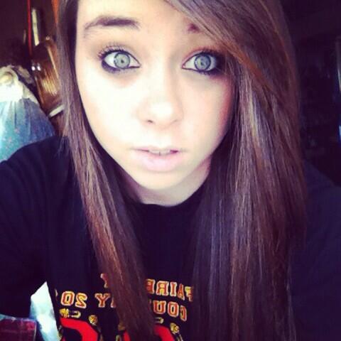 danielle hulse feet 2