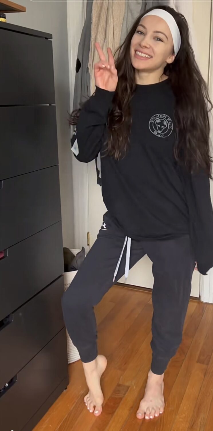 danielle kelly feet 1