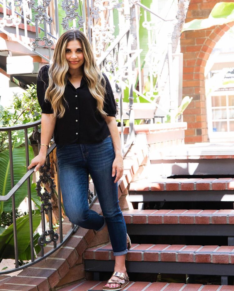 danielle lavigne feet 3