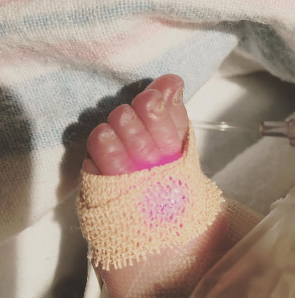 danielle milian feet 2