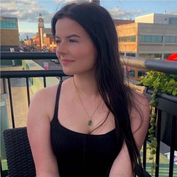 danielle patoine feet