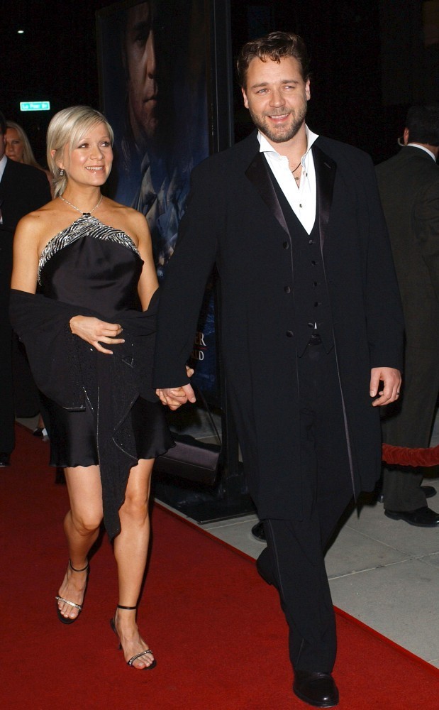 danielle spencer feet 3