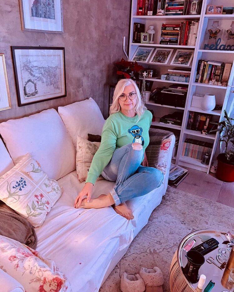 danijela dvornik feet 2