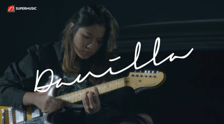 danilla riyadi feet 6