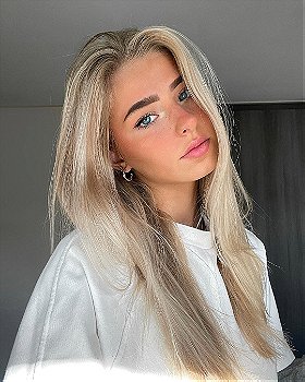 danique hosmar feet 4