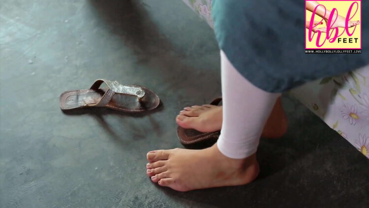 daniya ali feet