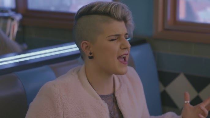 daphne willis feet 6