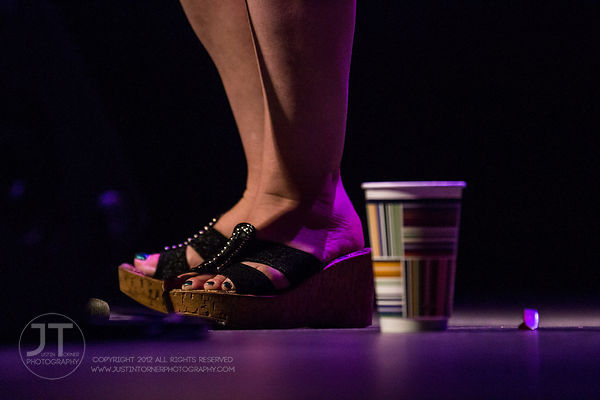 dar williams feet 2