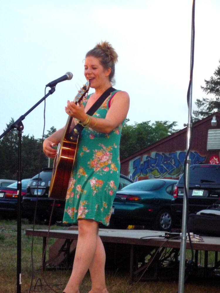 dar williams feet scaled
