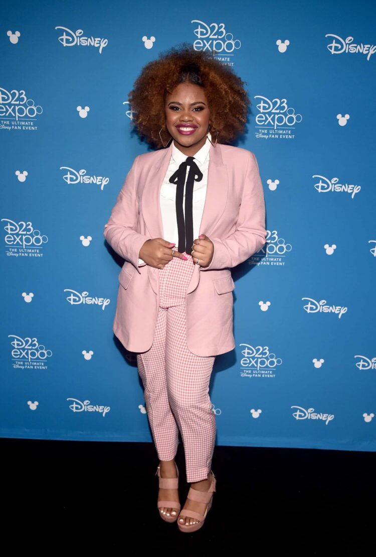 dara renee feet 2 scaled