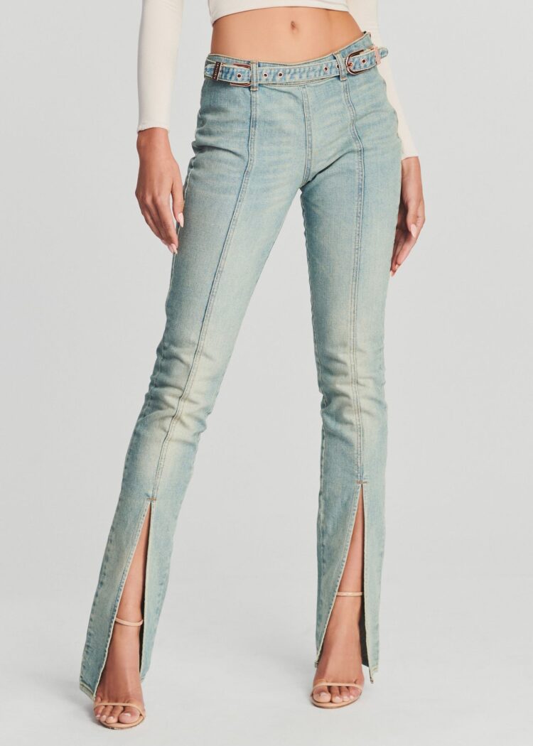 darby cisneros feet 4