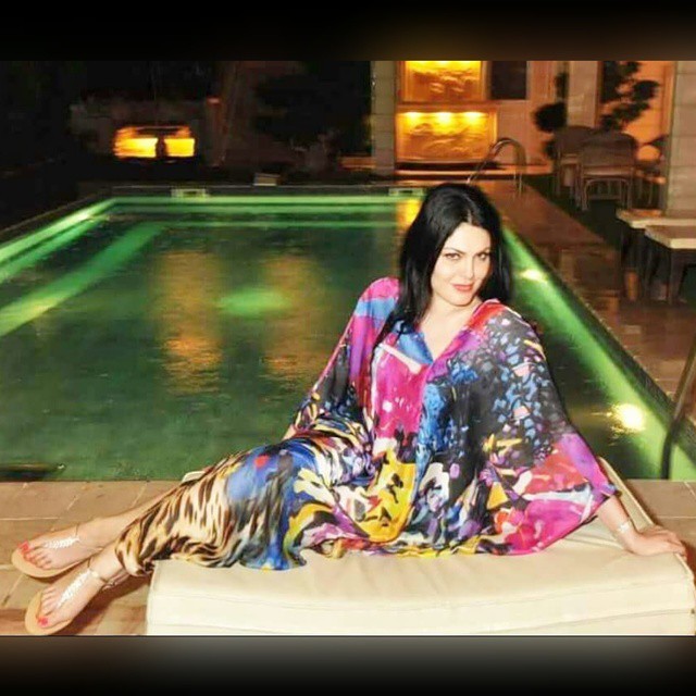 dareen haddad feet 6