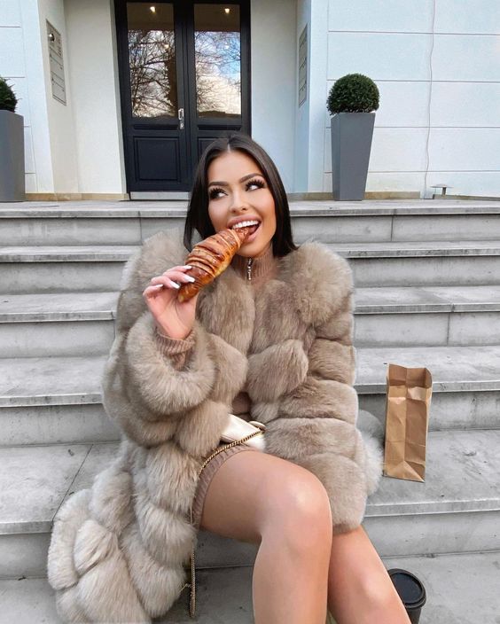 daria beuttenmuller feet