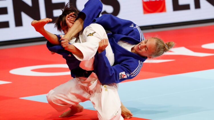 daria bilodid feet 6