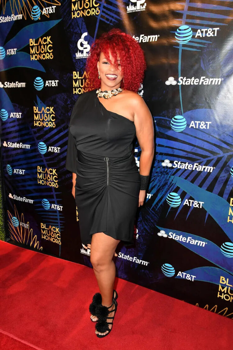 darlene mccoy feet 2