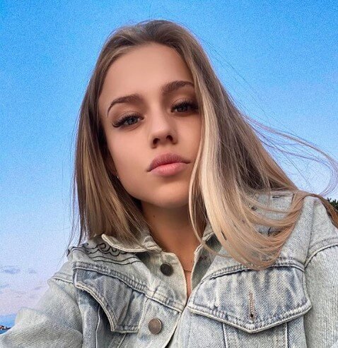 dasha grivina feet 6