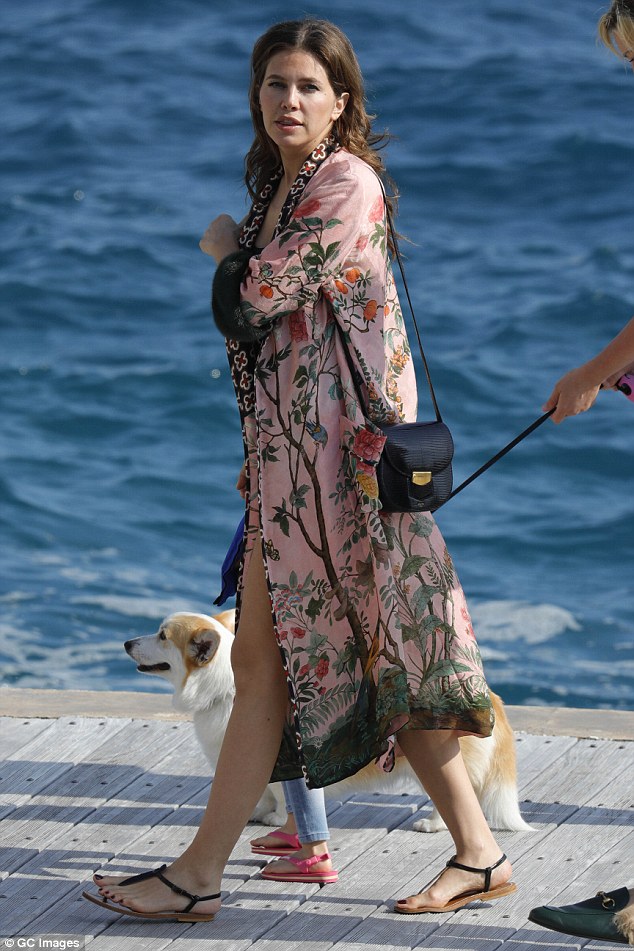 dasha zhukova feet 2