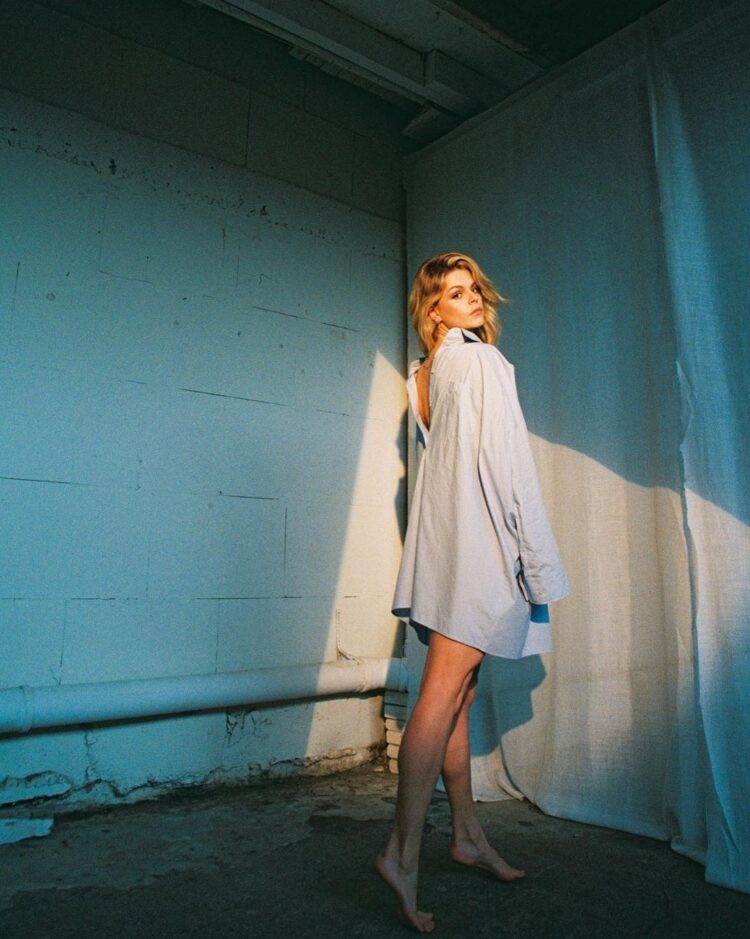 davina michelle feet 3