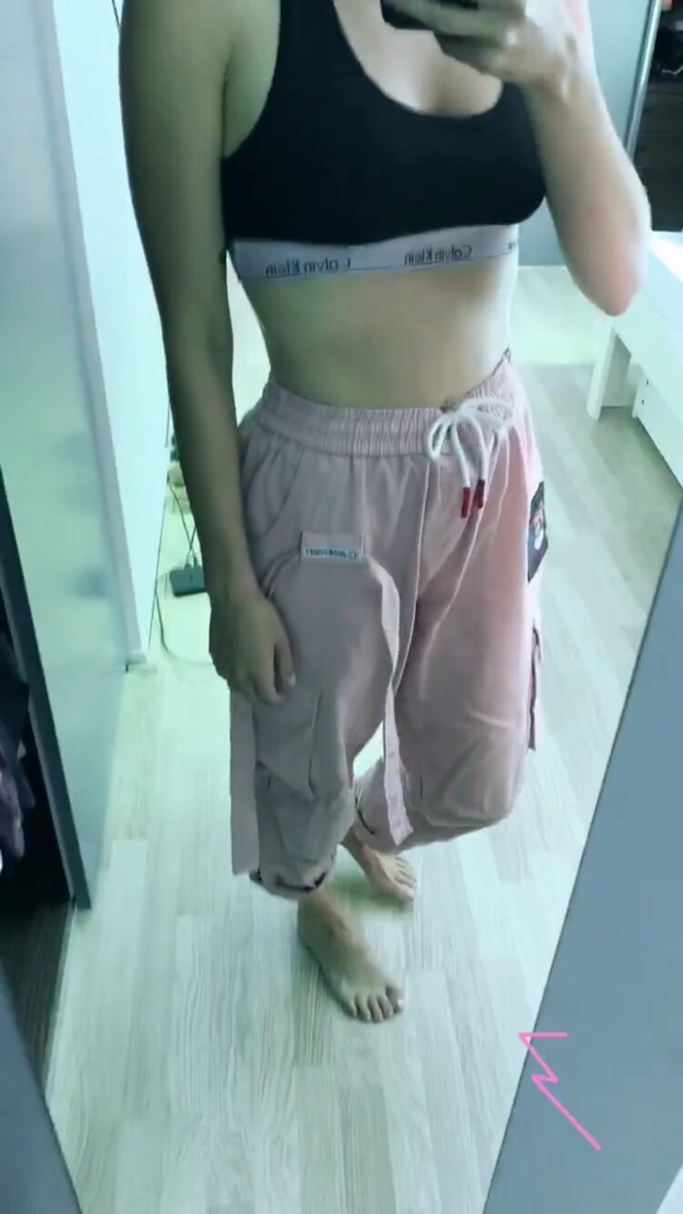 davina michelle feet 5