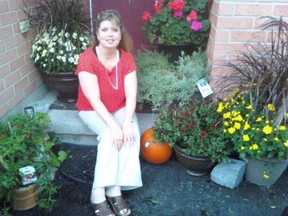 dawn kingston feet 4