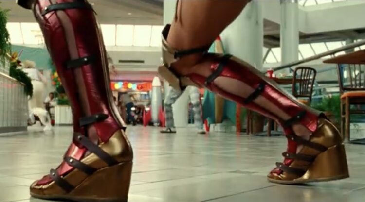 dax exclamationpoint feet 1