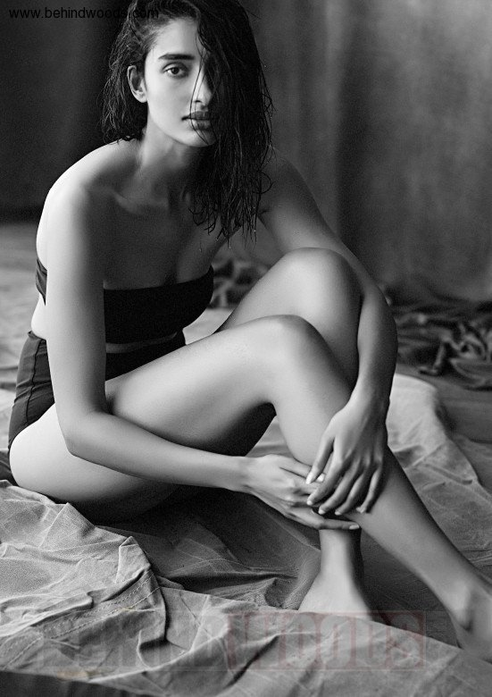 dayana erappa feet 5