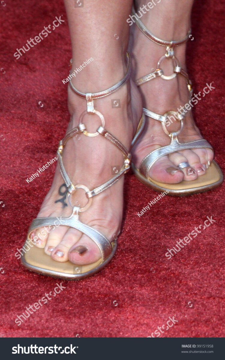 deana carter feet 6