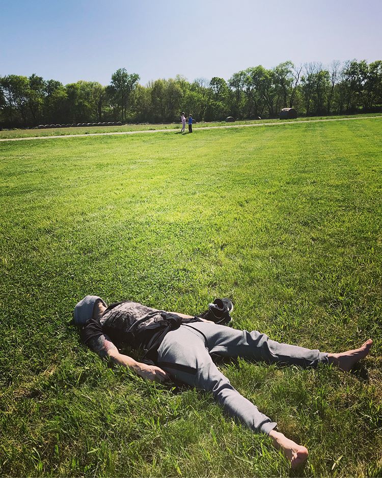 deanna daughtry feet 5