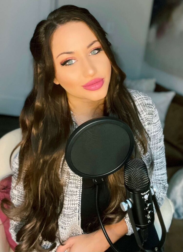 deanna dellia feet 2