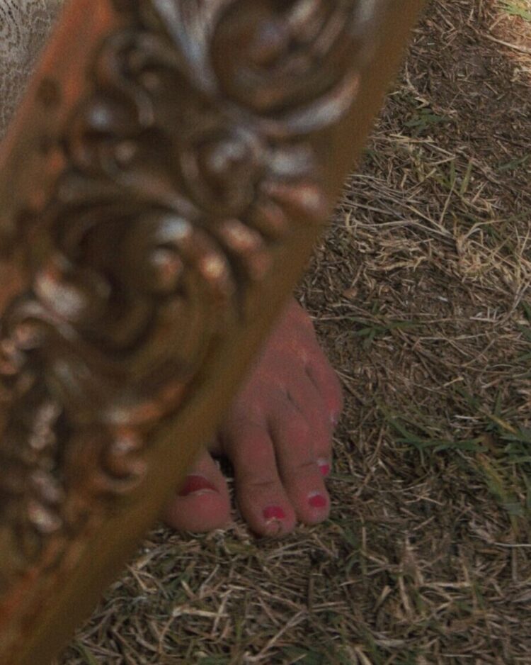 deanna johnson feet 5