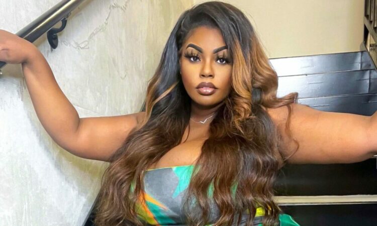 deanna nycole feet 3