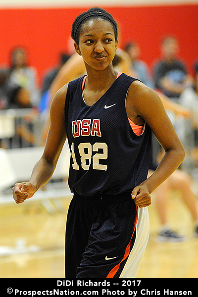 deauzya richards feet 2